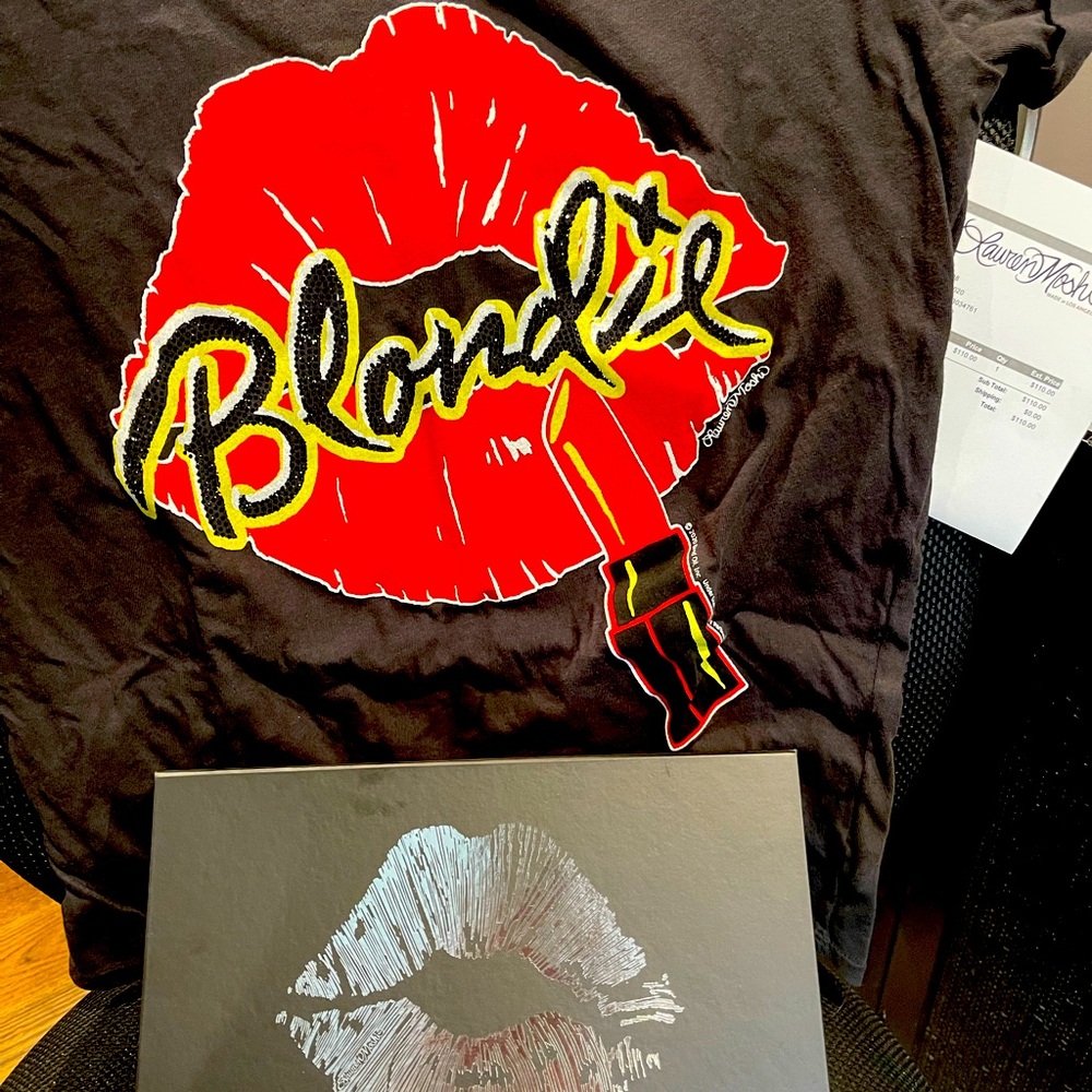 Lauren Moshi Blondie embellished tee.  Size XS.  Brand new with box